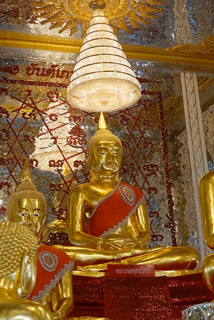 Wat Wirachot Tammaram-059